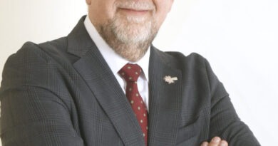 Rafael Rosell Aiquel, rector de la Universidad del Alba y experto en educación superior.