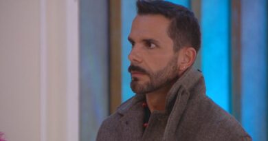 Álvaro Ballero serio durante la actividad en ¿Volverías con tu ex? 2.