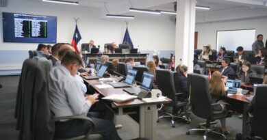 Consejo Regional de Valparaíso votando el Premval La Campana