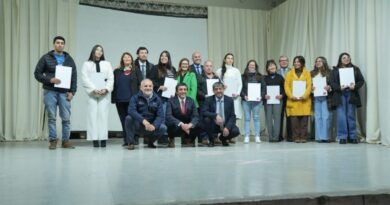 Autoridades y familias beneficiadas con subsidios habitacionales DS01 y DS10 en Petorca