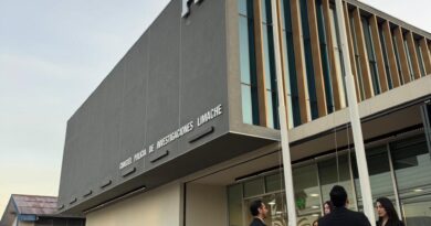 Ceremonia de aniversario de la Policía de Investigaciones frente al cuartel de la BICRIM Limache.