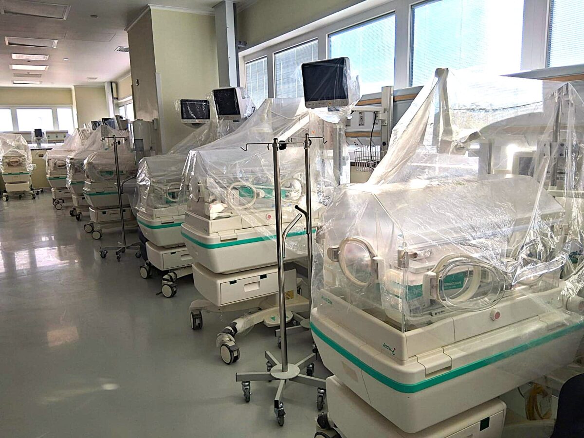 Área de atención al público en el nuevo hospital.