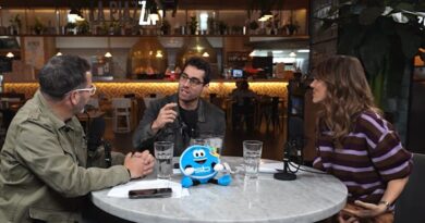 Ignacio Socías conversando con Eduardo Fuentes y María Luisa Godoy en el podcast Mari con Edu.