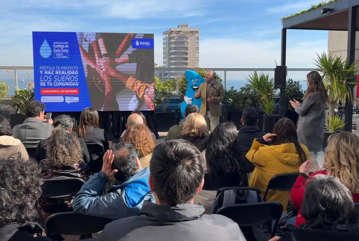 Lanzamiento del Fondo Concursable de Esval ante dirigentes sociales.
