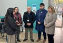 Autoridades de salud supervisan el proceso de vacunación en el Cesfam Carlos Maldonado.