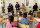 Autoridades visitan sala de clases en la Escuela Gaspar Cabrales tras el temporal.