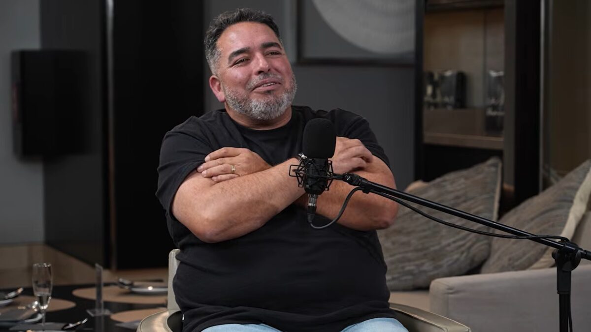 Rodrigo Villegas durante la entrevista en el podcast.